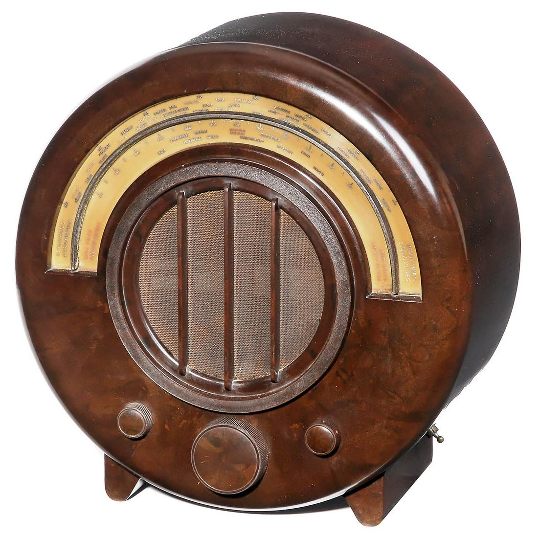 English EKCO AD65 Bakelite Radio Receiver, c. 1934 (1 of 1)