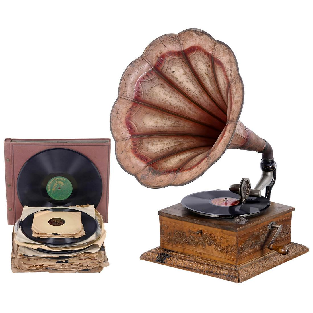 German Horn Gramophone, c. 1915 (1 of 3)