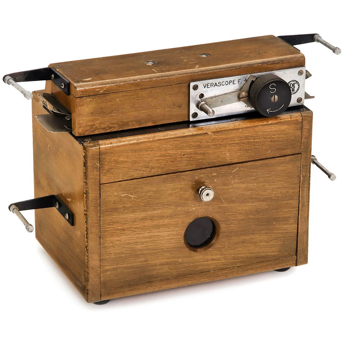 Tireuse for Vérascope F40, 1951: Tireuse for Vérascope F40, 1951 Jules Richard, Paris. Device to make positive contact copies of 35 mm black-and-white negative film taken with a Vérascope F40. Tireuse für Vérascope F40, 1951 Jule
