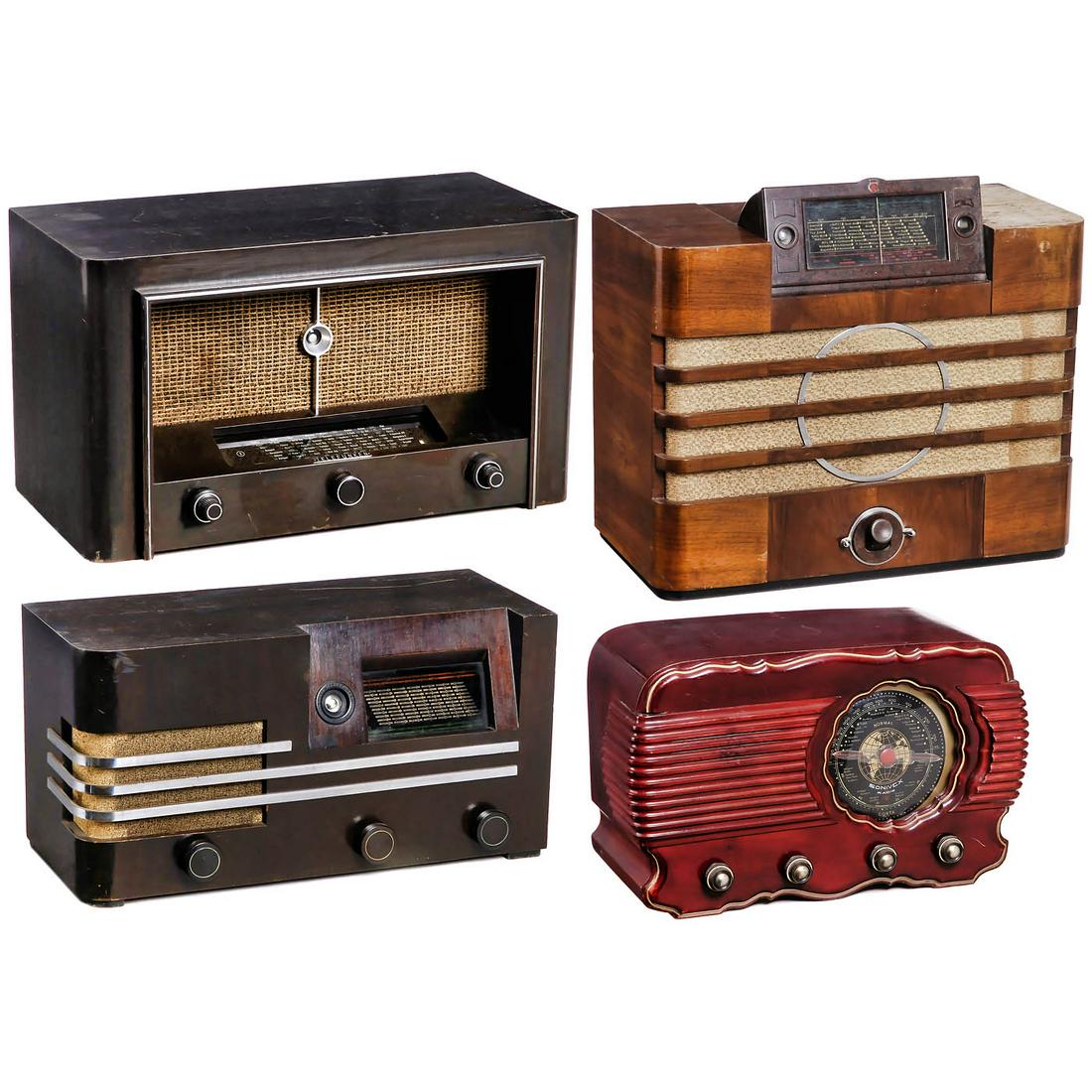 4 Tube Radios of Unusual Design (1 of 5)