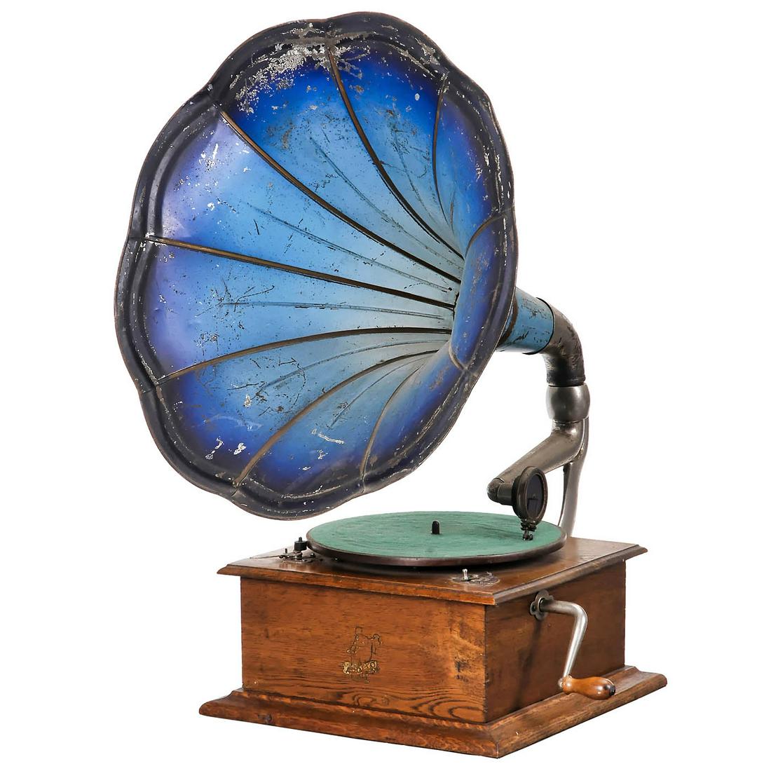 Apollo Horn Gramophone, c. 1910 (1 of 1)