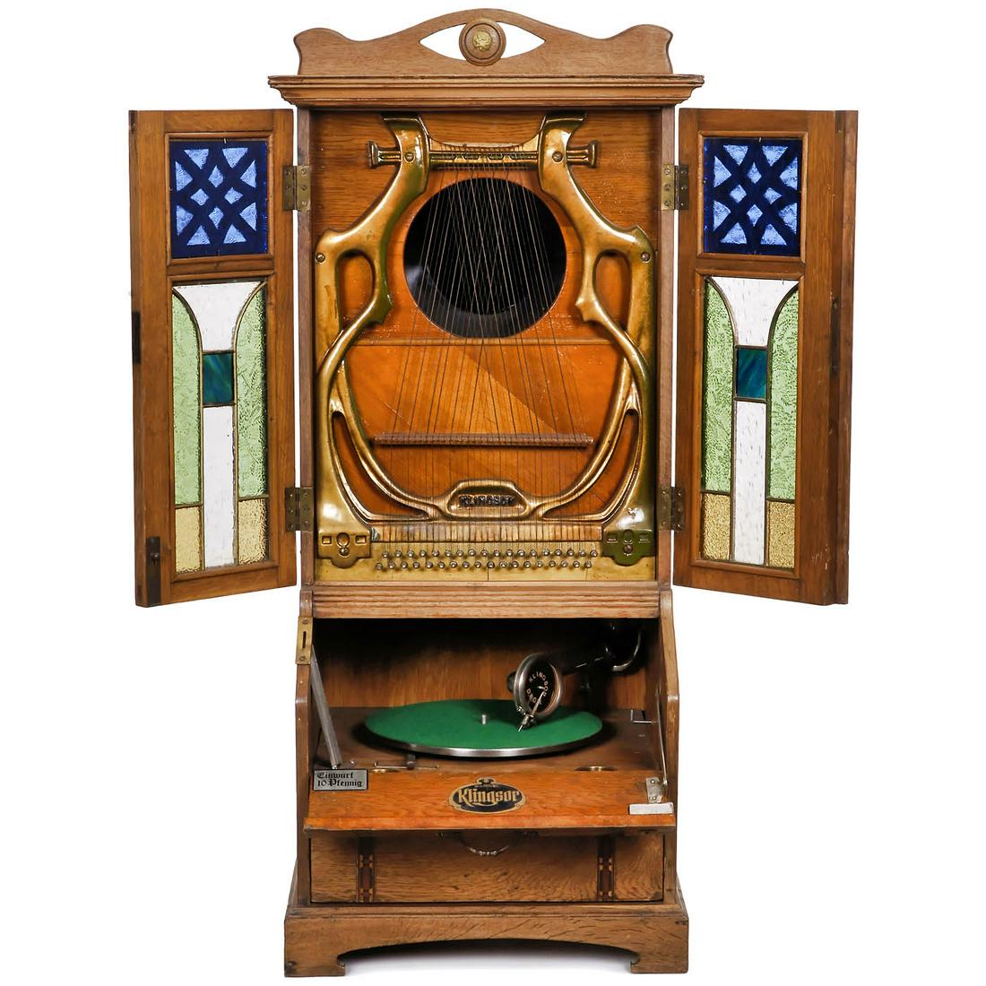 Klingsor Gramophone, c. 1925 (1 of 2)