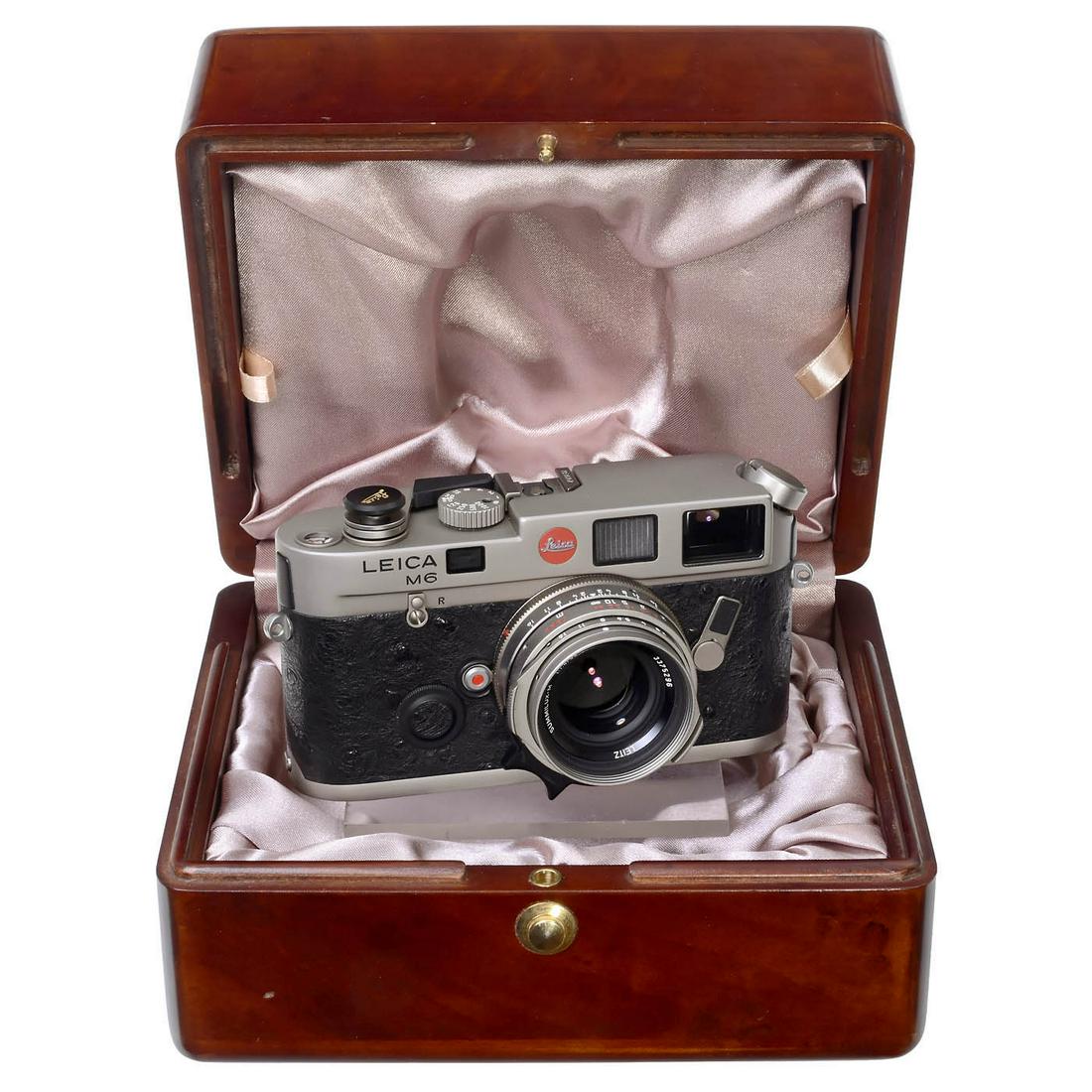 Leica M6 Titanium with Matching Summilux 1,4/35 mm, c. (1 of 3)