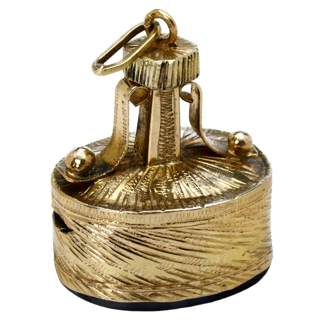 Musical Gold Pendant Seal, c. 1820 (1 of 2)