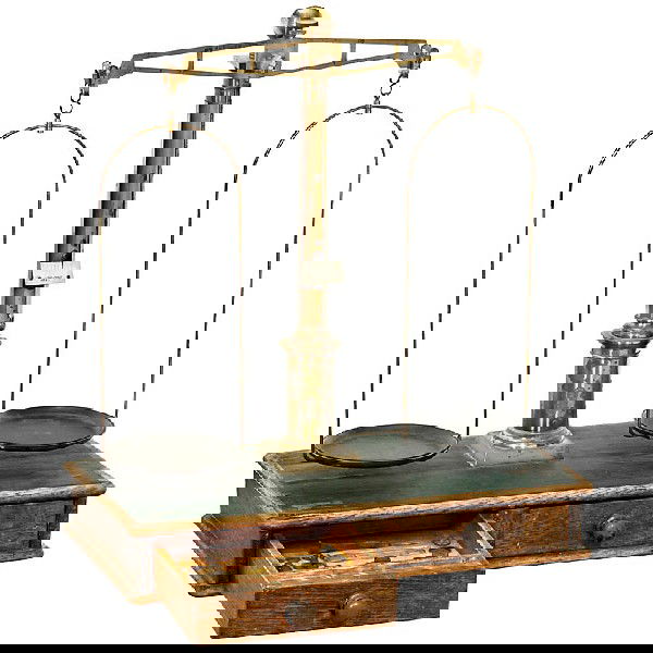 German Pharmacist's Balance, 19th Century: German Pharmacist's Balance, 19th Century Marked "Paulus & Thewalt", lacquered brass, oak base with 2 drawers, height 22 1/2 in., with weight set (incomplete). Deutsche Beschreibung: Deutsche Apotheke