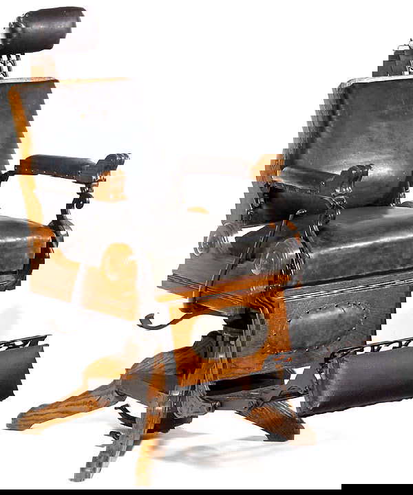 355 Barber Shop Chair, 1891 "Archer Mfg, Rochester, US