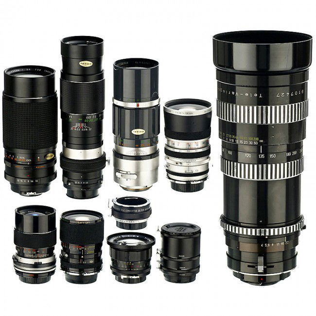 Schneider Tele-Variogon 80-240 mm for Nikon: Schneider Tele-Variogon 80-240 mm for Nikon 1) Tele-Variogon 4/80-240 mm, for Nikon F, clean glasses. (2-3/2-) - And: 2-6) Tokina 3,8/21 mm, for Nikon F. (2/2) - Tamron Zoom 2,8-3,5/35-80 mm, Nikon F.