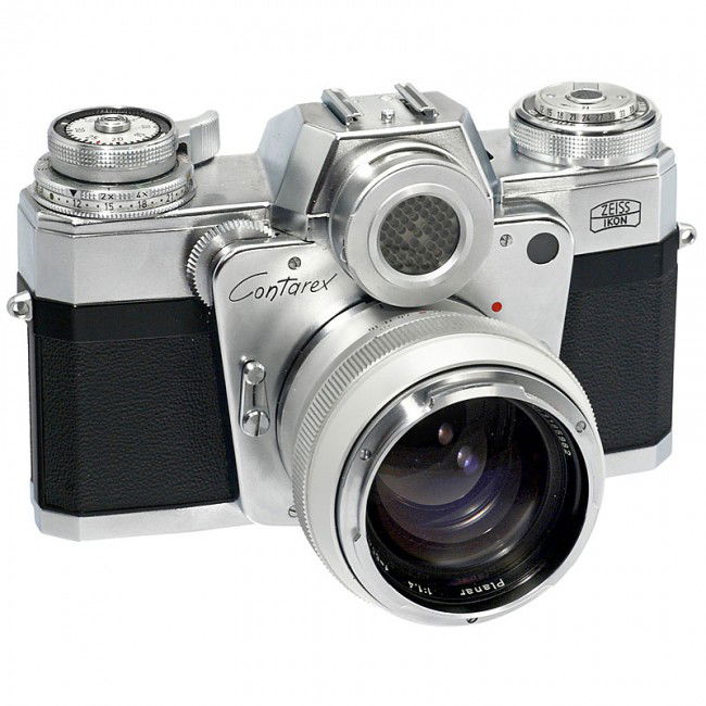 Contarex I with Planar 1,4/55 mm, c. 1962: Contarex I with Planar 1,4/55 mm, c. 1962 Zeiss Ikon, Stuttgart. No. Z 19761, 2nd model (but early 2nd version without data strip slot at rear!), with Planar 1,4/55 mm, no. 3185982. Excellent, mint co