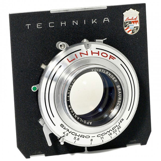 Voigtländer Apo-Lanthar 4,5/15 cm: Voigtländer Apo-Lanthar 4,5/15 cm Voigtländer/Linhof. No. 3651979, on Linhof Super Technika lens board, sought-after lens. Voigtländer Apo-Lanthar 4,5/15 cm Voigtländer/Linhof. Nr. 3651979, auf Li