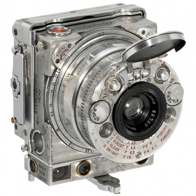 Compass, 1938: Compass, 1938 Le Coultre Cie., Switzerland, for Compass Cameras Ltd., serial number 1517. Lens: Anastigmat 3,5/35 mm, shutter works, rangefinder, right-angle finder, light meter, for mono, stereo and 