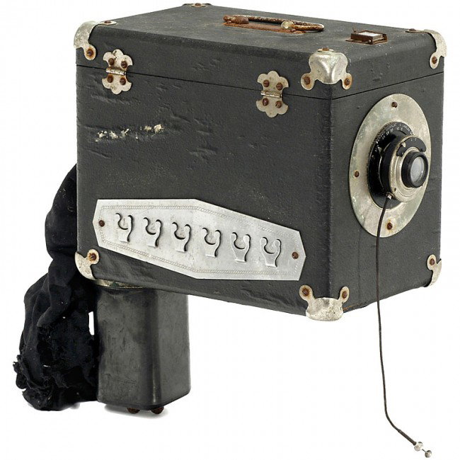 Benson Dryplate Street Camera: Benson Dryplate Street Camera Benson Dryplate & Camera Co. Ferrotype camera with three-way internal film carrier, holds tin types 2 1/2 x 3 1/2, 1 3/4 x 2 1/2 in. and photo buttons, unmarked lens, hel