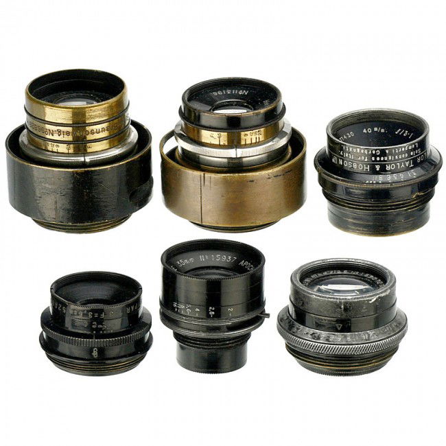 6 Lenses for early 35mm Movie Cameras, c. 1920: 6 Lenses for early 35mm Movie Cameras, c. 1920 Screw-mount Ø 22-32 mm. 1) Cooke Cinematograph 1:3,1/40 mm. - 2) Cooke Cinema 1:2,5/47 mm. - 3-4) 2 x Voigtländer Heliar 1:4,5/51 mm. - 5) Goerz Kino-H
