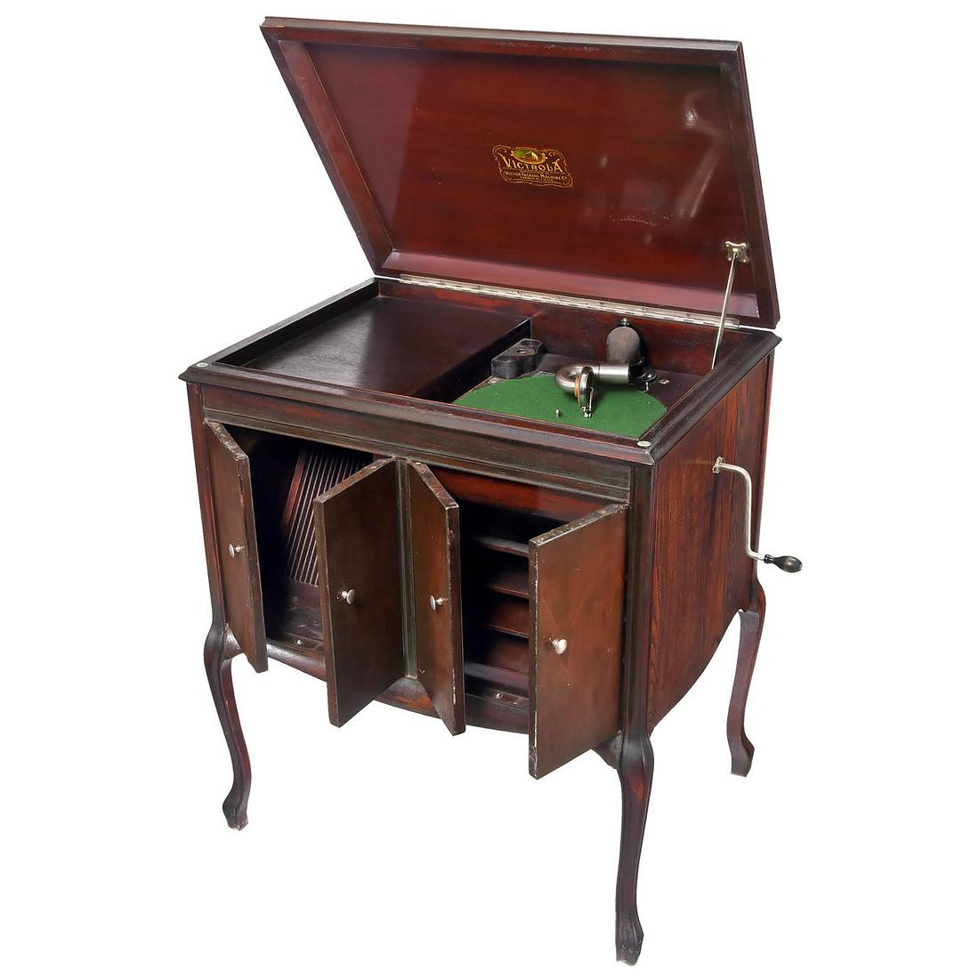 Victrola VV-210 Console Gramophone, 1922: Victrola VV-210 Console Gramophone, 1922 No. 43727, England, mahogany-veneered cabinet, arched legs, front with 4 doors, compartment with removable "slats" for records, 12-inch turntable, semi-automat