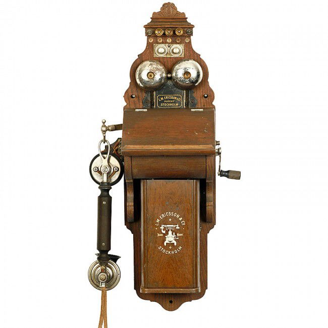 Wall Phone by "L. M. Ericsson Model AB 650", 1902: Wall Phone by "L. M. Ericsson Model AB 650", 1902 Wooden case with metal battery lid and handset, original condition. Wandstation "L. M. Ericsson Mod. AB 650", 1902 Für Induktoranruf, Holzgehäuse in