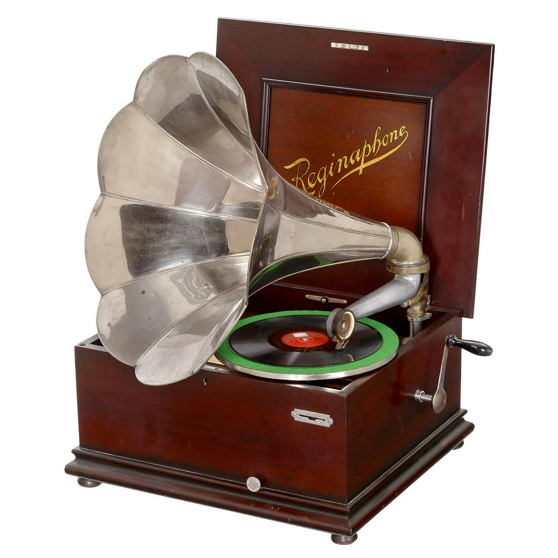 Reginaphone Model 113, c. 1910: Reginaphone Model 113, c. 1910 No. 1300108, Regina Music Box Company, Rahway, New Jersey, rare combination of disc musical box and phonograph for 15 ½ in. metal discs, 78 teeth in single comb (