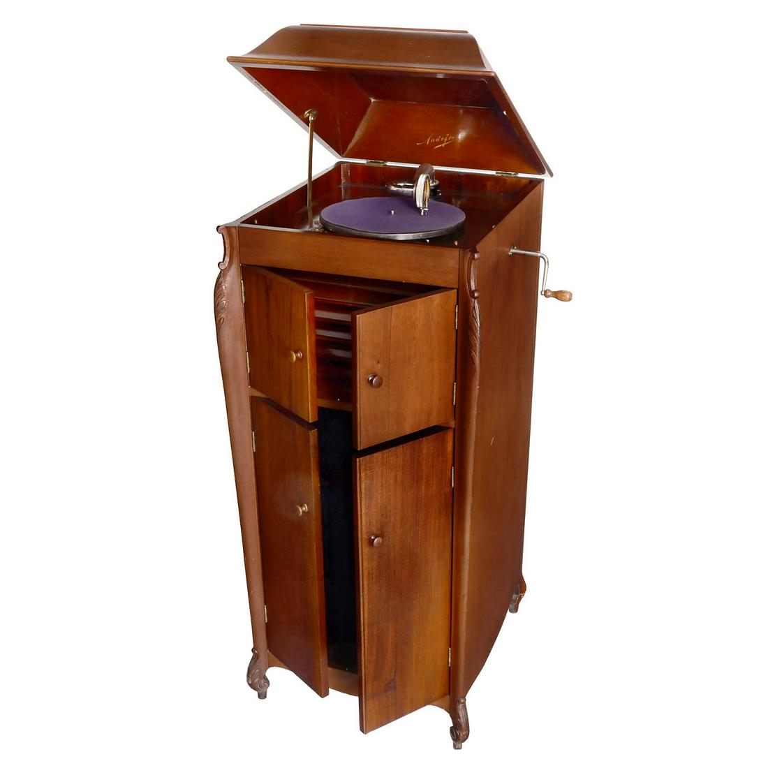 Ludofon Floor Gramophone, c. 1925 (1 of 2)