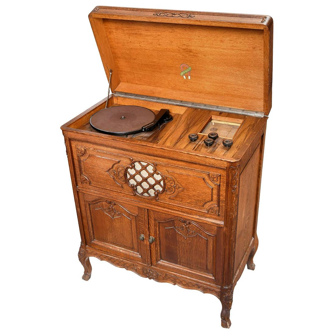 Radio Magnetic with Electric Gramophone, c. 1935 (1 of 1)