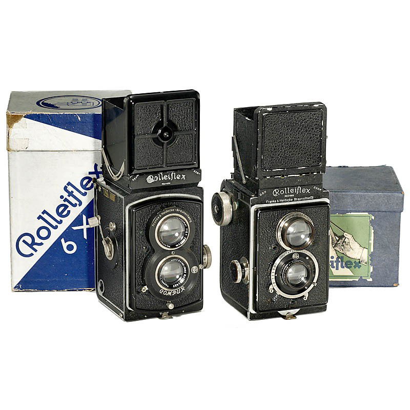 2 Early Rolleiflex 6 x 6 TLR Cameras: 2 Early Rolleiflex 6 x 6 TLR Cameras Franke & Heidecke, Braunschweig. 1) Rolleiflex 6 x 6, 1st model, 1929, no. 31968, Tessar 3,8/7,5 cm, version with large focus knob, with case. (3/4) - And: 2) Stan