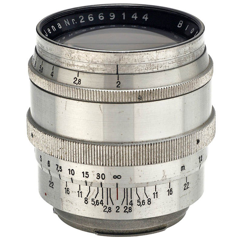 Biotar 2/10 cm for Exakta 66, 1939: Biotar 2/10 cm for Exakta 66, 1939 Carl Zeiss, Jena. No. 2669144, chrome, glass minimally fuzzy. The "Night Lens" for Exakta 66. - Rare! Biotar 2/10 cm für Exakta 66, 1939 Carl Zeiss, Jena. Nr. 26691