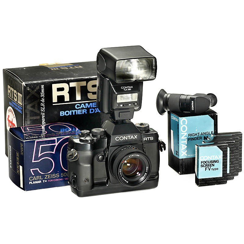 Contax RTS III and Accessories: Contax RTS III and Accessories Kyocera/Yashica, Japan. 1) Contax RTS III with Planar 1,4/50 mm "MM", RTS III flex case C-1, and instructions. (3+/3) - 2) Contax TLA 360 electronic flash, with case and