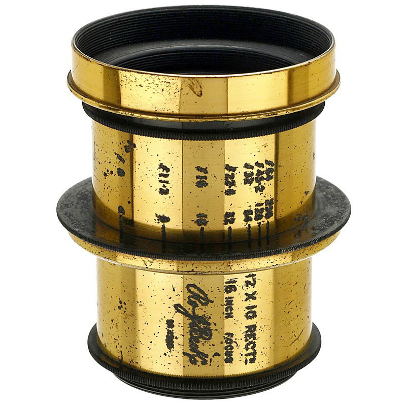 Beck Landscape Lens, c. 1900 : Beck Landscape Lens, c. 1900 Beck, London. "12 x 10 Rect. 16 Inch Focus", iris stop, clean glasses, height of the lens: 4 1/3 in., Ø 3 1/6 in., with 2 caps. Beck Landschaftsobjektiv, um 1900 Beck, Lo