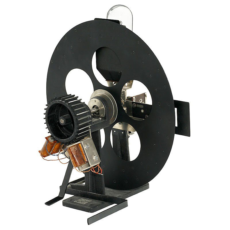 Early Television Set "System Telehor", 1930: Early Television Set "System Telehor", 1930 Telehor universal receiver, manufactured by "TeKaDe", consisting of bearing block with axle and phase adjustment, 2 lamp holders with aperture, glow lamp an