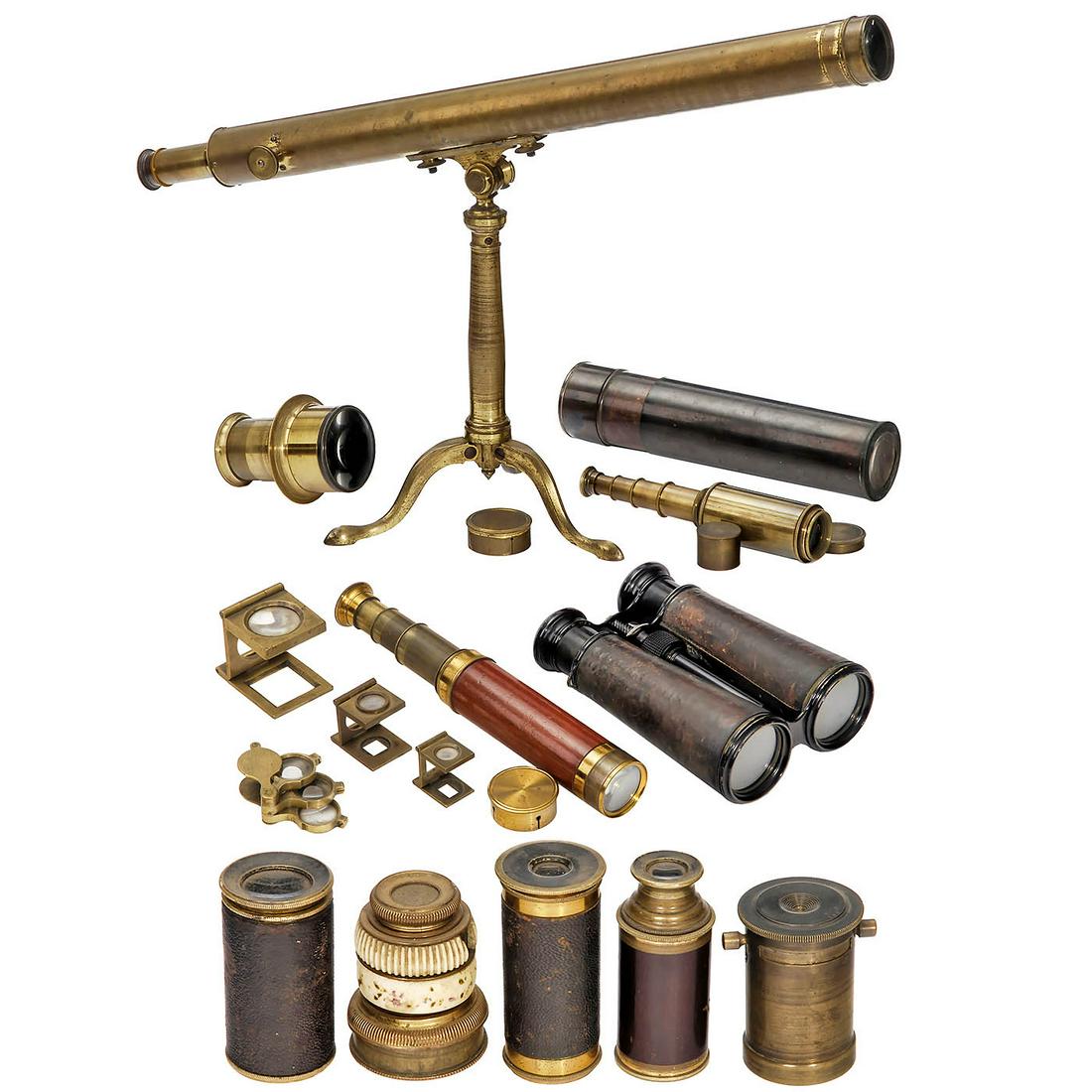 Collection of Microscopes and Telescopes: Collection of Microscopes and Telescopes 1) Folding magnifying glass, with brass mount and 3 lenses, Ø 4/5 in. - 2) 3 linen testers, brass, heights 1, 1 1/8 and 1 ¾ in. - 3) Pocket microscop