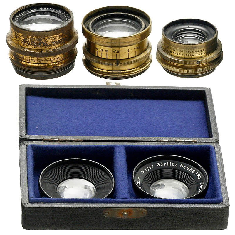 4 Lenses by Hugo Meyer, 1900-20: 4 Lenses by Hugo Meyer, 1900-20 Hugo Meyer, Görlitz. 1) Aristostigmat 1:6,8 No. 2 F = 180 mm, no. 10242, brass lens, iris stop, height: 1 2/5 in. - 2) Rapid-Weitwinkel-Aristoscop No. 4 F = 150 mm, no