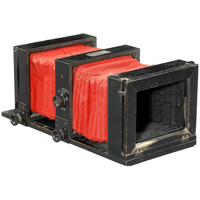 Lomara Multiplying Camera, c. 1910: Lomara Multiplying Camera, c. 1910 W. D. Kuehn, Berlin (founded in 1910, this company made mostly microscopes and only some cameras!). Passport photo multiplying camera with 13 lenses, for plates with