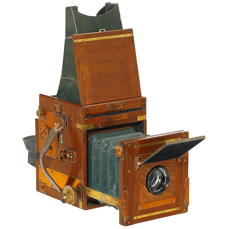 Marion Tropical Artist Reflex, c. 1908: Marion Tropical Artist Reflex, c. 1908 Marion & Co., Ltd., London. Tropical reflex camera, plate size 3 1/2 x 4 1/2 in., tropical wood with copper and brass fittings, dark green bellows and waist-leve