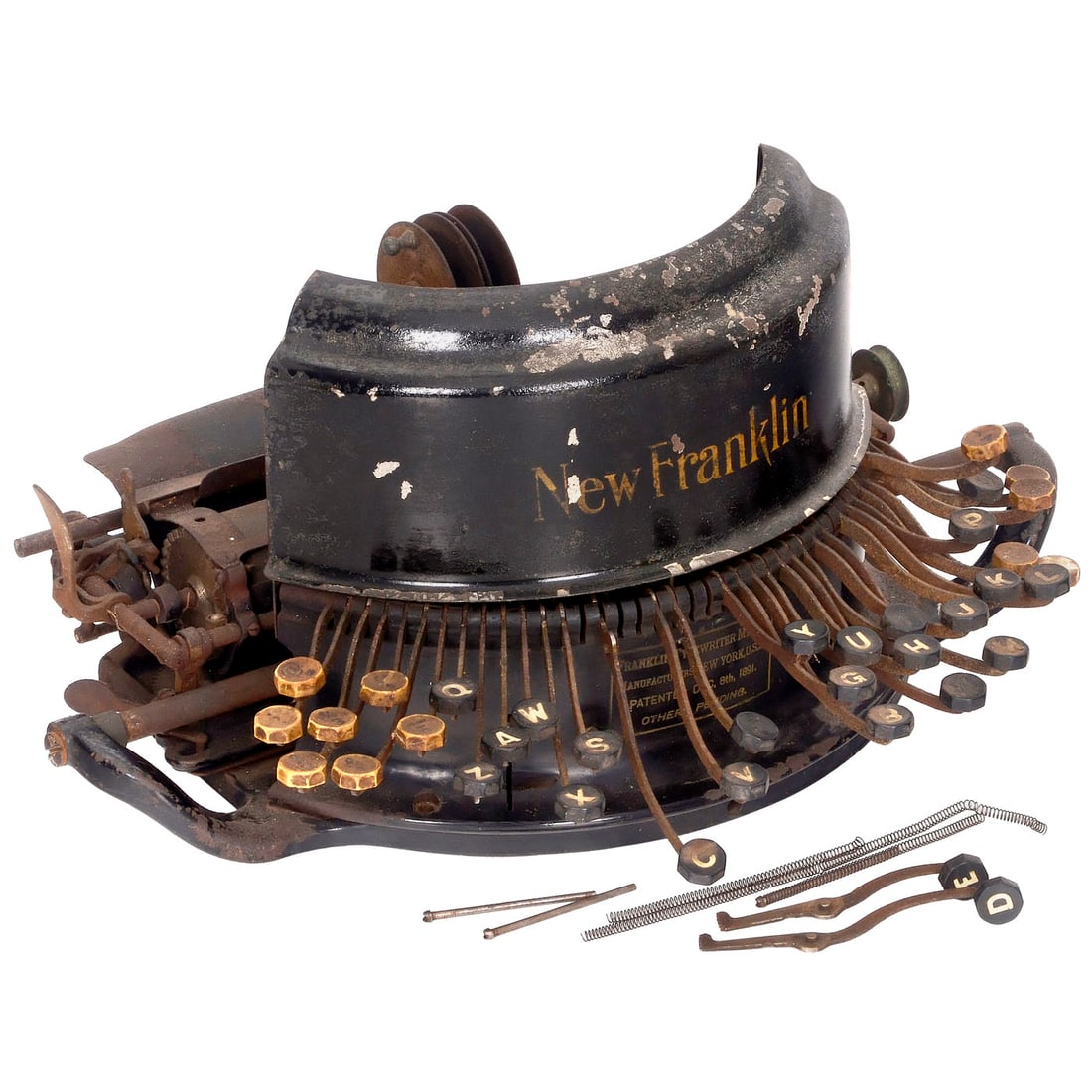 New Franklin, 1896: New Franklin, 1896 American front-downstroke typewriter with round Ideal keyboard, mechanism rusty, loose and missing parts. New Franklin, 1896 Amerikanische Typenhebelmaschine mit runder Ideal­t