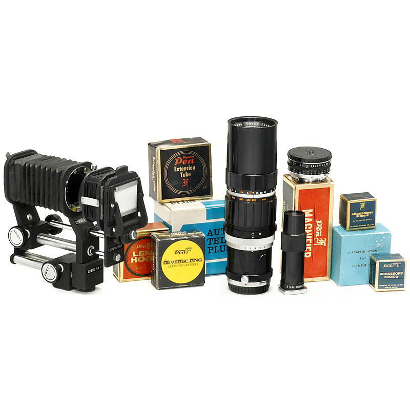 Olympus Zoom 100-200 mm and Accessories for Pen-FT: Olympus Zoom 100-200 mm and Accessories for Pen-FT Olympus, Japan. 1) Zuiko Zoom 5/100-200 mm, 2 caps and case. - 2) Pen-FT bellows with slide copying stand. 3) Accessories: Olympus "Magnifier" for Pe