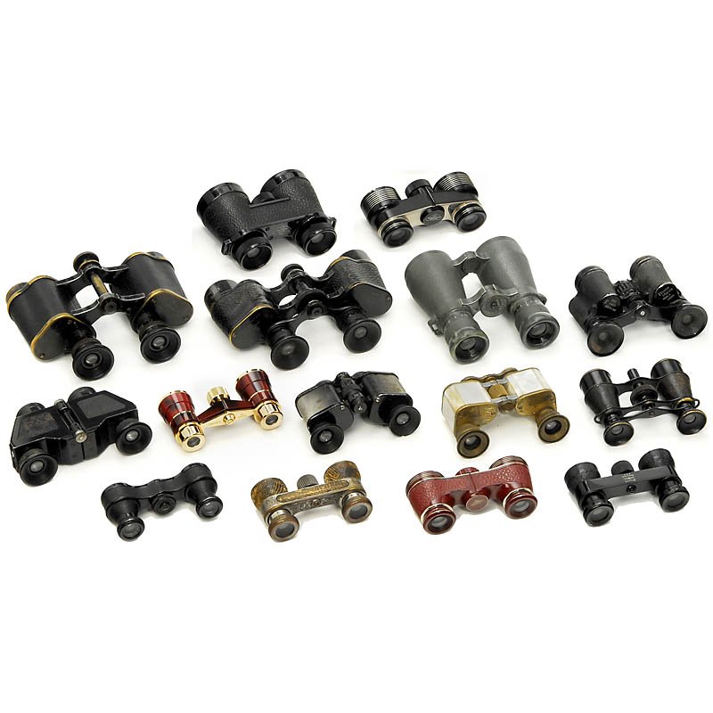 15 Binoculars, 1908-70: 15 Binoculars, 1908-70 1) Goerz military glass "Fernglas 08". - 2) Goerz, "Armle-Trieder Mod. 1908, 8x". - 3) Goerz "Unipont". - 4) Rodenstock, Munich "Teamar 6 x 25". - 5) Rodenstock "Adar 31/2x". - 