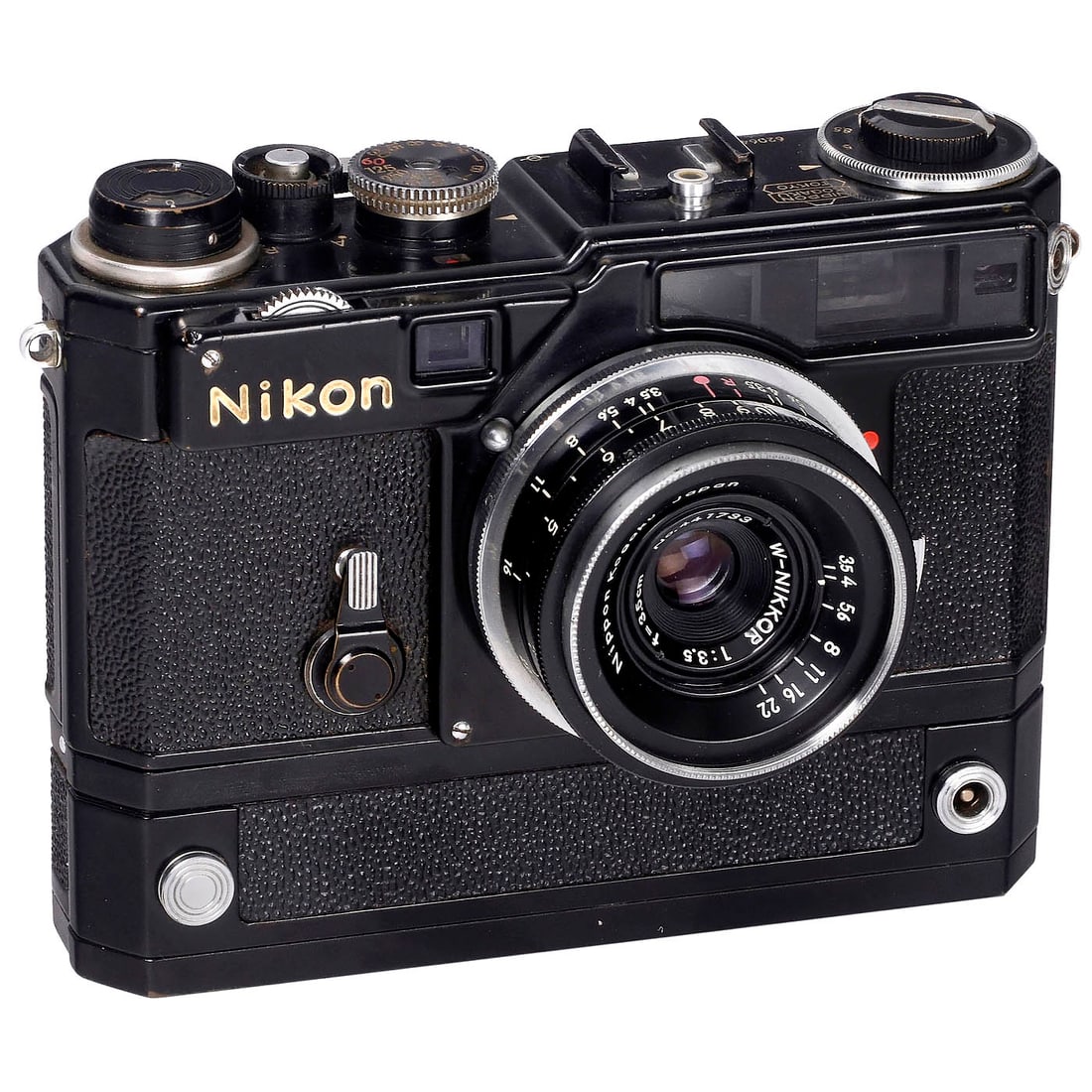 Nikon SP with W-Nikkor 3.5/3.5 cm Lens, 1957 onwards: Nikon SP with W-Nikkor 3.5/3.5 cm Lens, 1957 onwards Nippon Kogaku, Japan. No. 6206468 with W-Nikkor 3.5/3.5 cm lens no. 441733, with cap, attached S-36 motor no. 94682, shutter working, cloth repaire