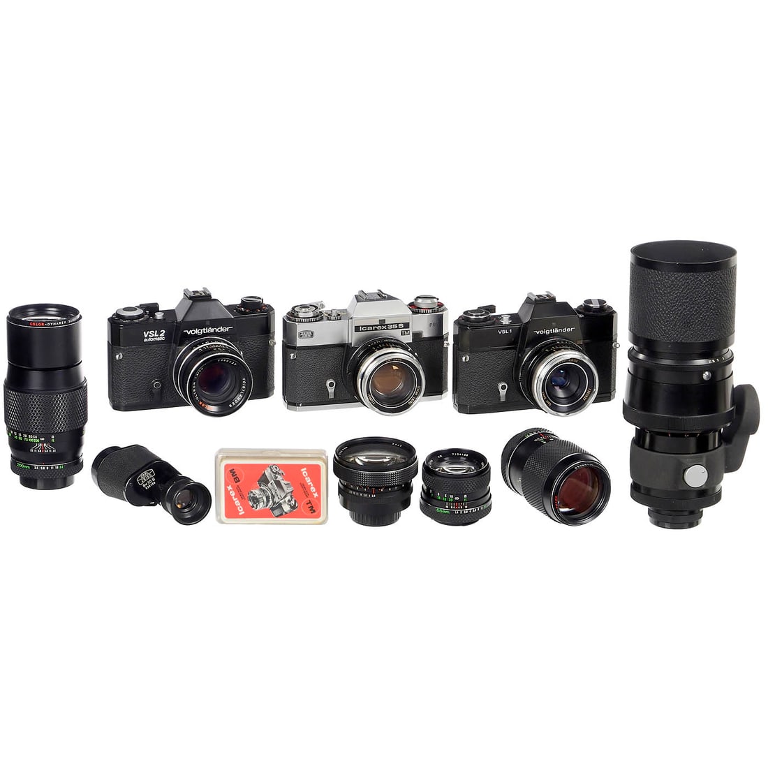 2 M42 Zeiss Ikon/Voigtländer Cameras and Lenses (1 of 1)