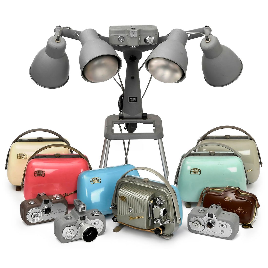 Post-War Zeiss Ikon Design, 1950-60 (1 of 1)