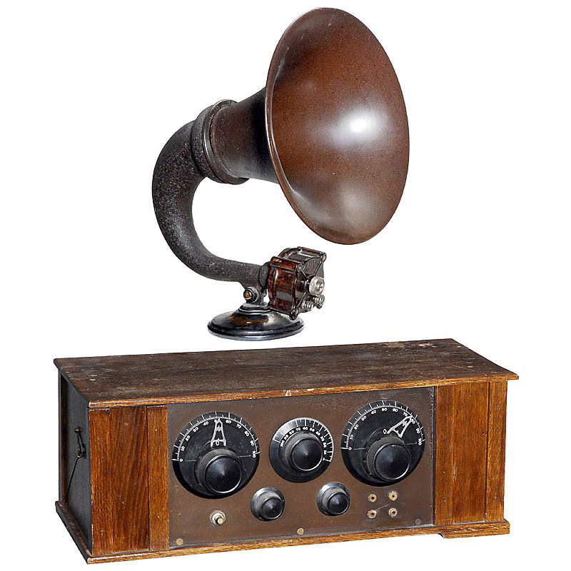 307 Radio Receiver with Loudspeaker, 1920s
