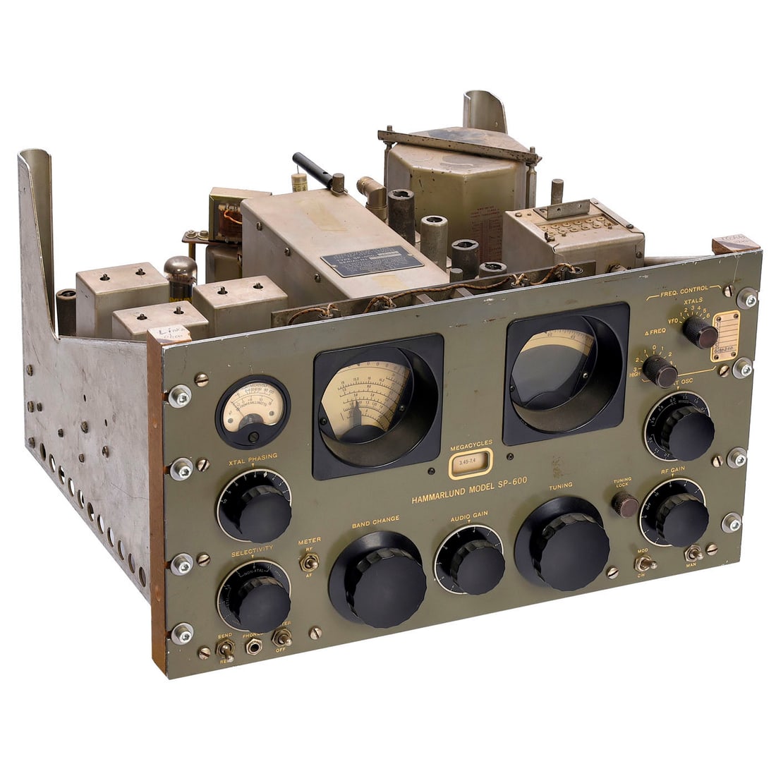 Hammarlund SP-600-JX-10 Commercial Receiver, c. 1952: Hammarlund SP-600-JX-10 Commercial Receiver, c. 1952 Hammarlund Mfg. Co. Inc., New York. With 19 tubes, medium wave and more than 2 short-wave ranges, frequency range 540 kHz to 54 MHz, 95–260 v