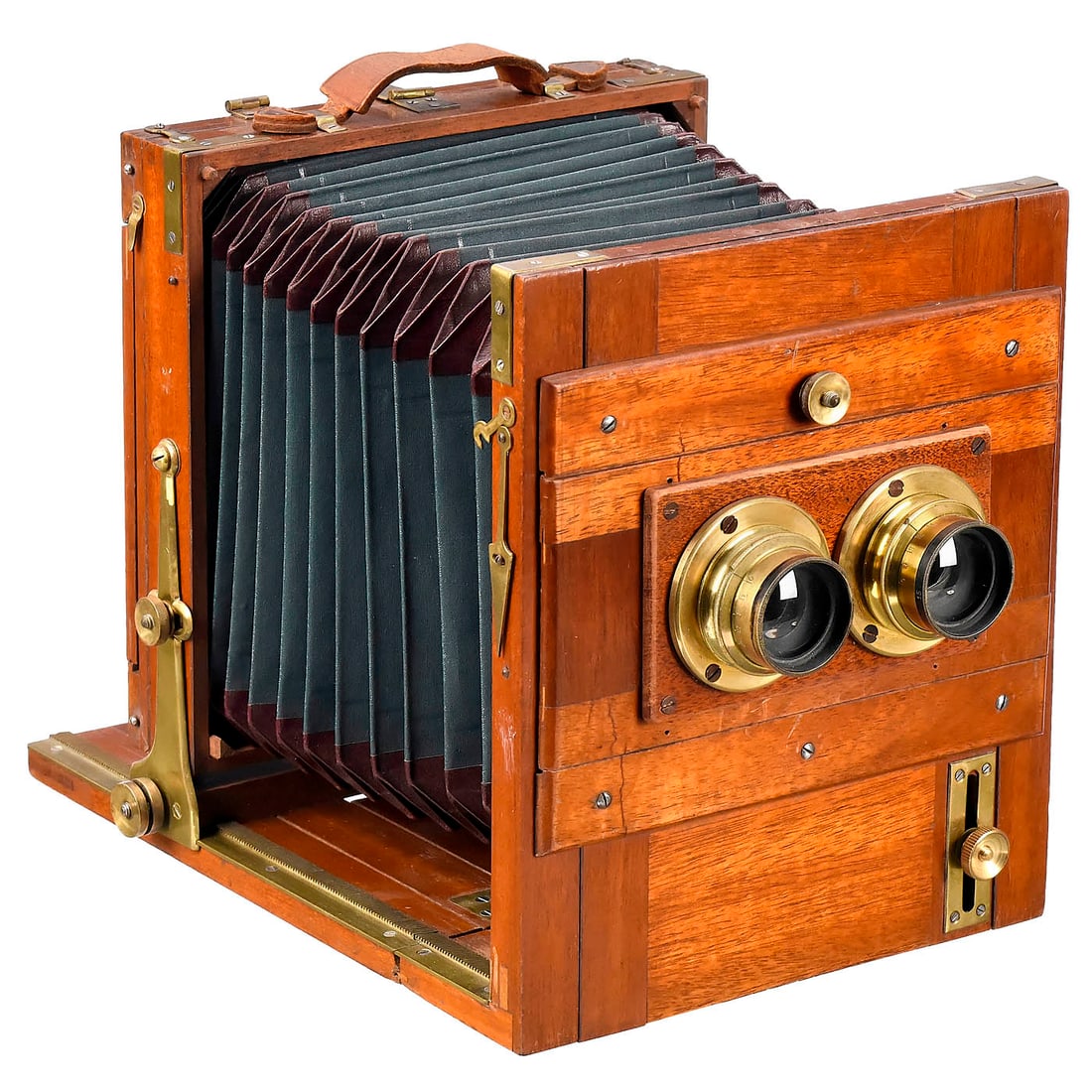 Stereo Field Camera: Stereo Field Camera Germany. Polished walnut with brass fittings, for plates of 13 x 18 cm, blue-gray bellows with red leather corners, double extension up to 45 cm, unmarked Aplanat set lenses (Rathe