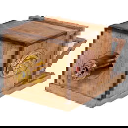 Precision Replica of the Daguerre-Giroux Camera from 1839