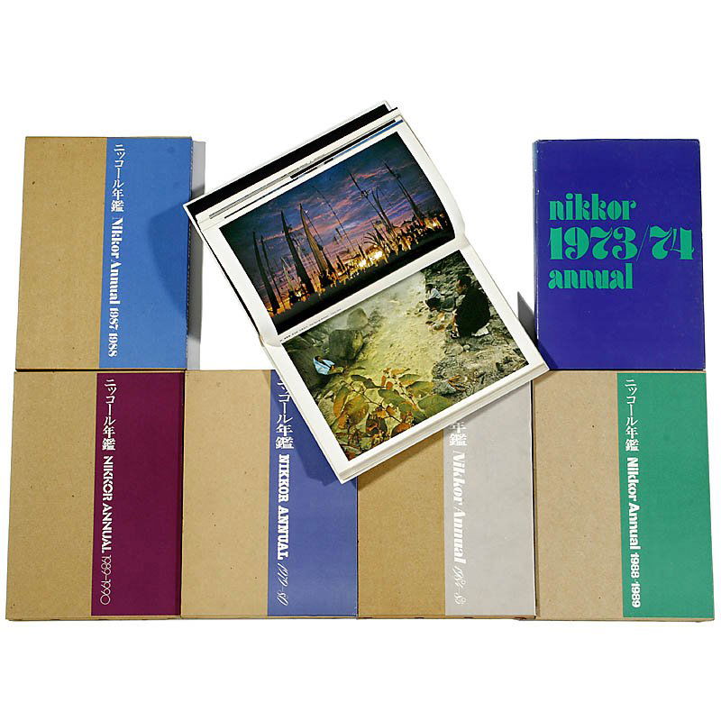 7 Books: Nikkor Annual: 7 Books: Nikkor Annual Nikon. Volume 1973/74, 1974/75, 1979/80, 1984/85, 1987/88, 1988/89 and 1989/90. Sought-after Nikon literature. 7 Bücher: Nikkor Annual Nikon. Band 1973/74, 1974/75, 1979/80, 19