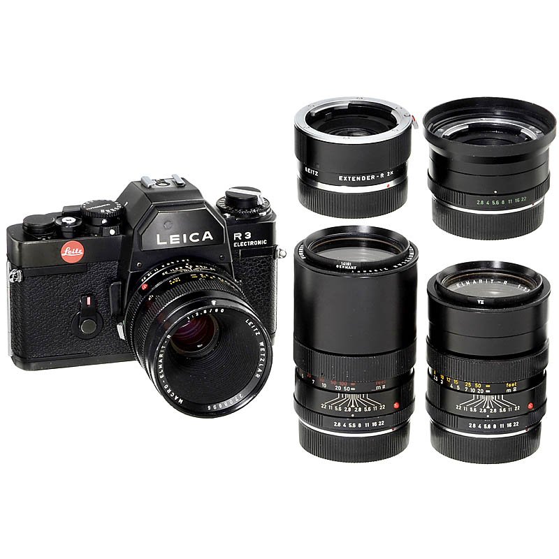 Outfit Leica R3 Electronic, c. 1978: Outfit Leica R3 Electronic, c. 1978 1) Leitz, Portugal. R3 Electronic, no. 1462333. (3-/-) - 2) Leitz, Wetzlar. Macro-Elmarit-R 2,8/60 mm, no. 2708896, with macro adapter. (3/2) - 3) Leitz, Wetzlar. E