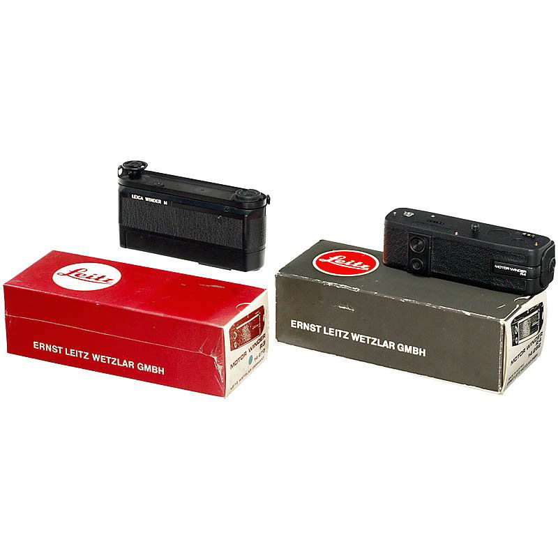3 Leitz Winders: 3 Leitz Winders 1) Leitz, Canada. Leica Winder M, 14403 and 14402. (2-/-) - 2) Leitz, Wetzlar. Motor Winder R3, 14270, still originally sealed. (1/-) - And: 3) Motor Winder M4, 14282, with original bo