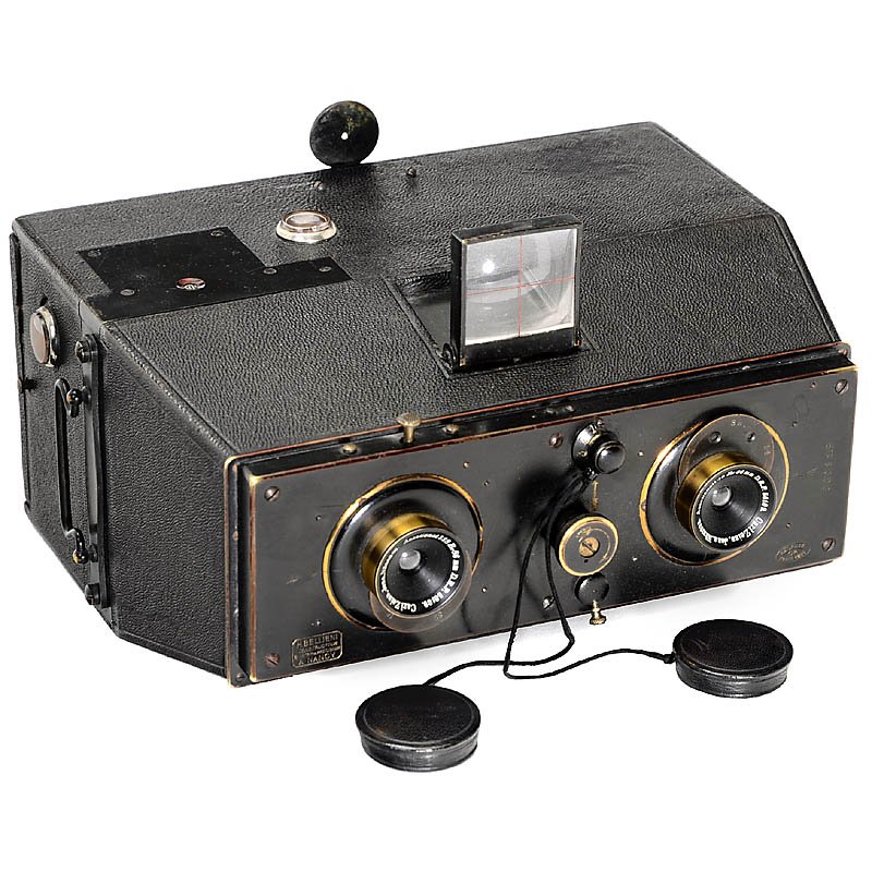 Bellieni Stereo Camera, 1894: Bellieni Stereo Camera, 1894 Bellieni, France. Stereo Jumelle camera, large model for 9 x 18 cm, Carl Zeiss Jena lenses 1:18 F=86 mm, 5 shutter speeds, magazine with 24 cassettes. - Marvellous conditi