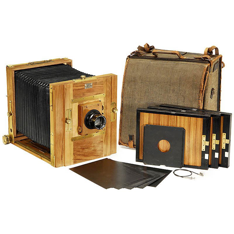 Field Camera 18 x 24 cm by Lorillon, c. 1890: Field Camera 18 x 24 cm by Lorillon, c. 1890 E. Lorillon, 7 Imp. Franchemont (R. Jean Macé), Paris. Field camera, size 18 x 24 cm, walnut body (mint condition), dark-green bellows, brass fittings. Wi