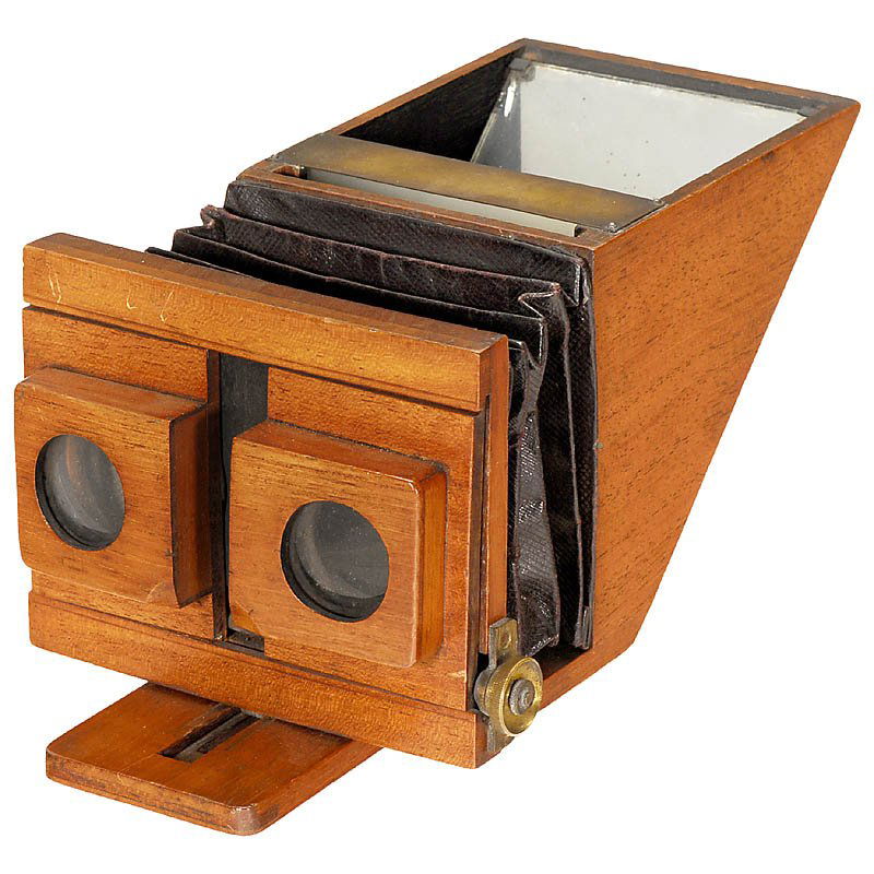 Rare Viewer for Magic Lantern, c. 1880: Rare Viewer for Magic Lantern, c. 1880 Unmarked. Extremely rare viewer for slides sized 4 x 4 in., adjustable interocular distance, dark-red bellows, tropical wooden body. Seltener Bildbetrachter für