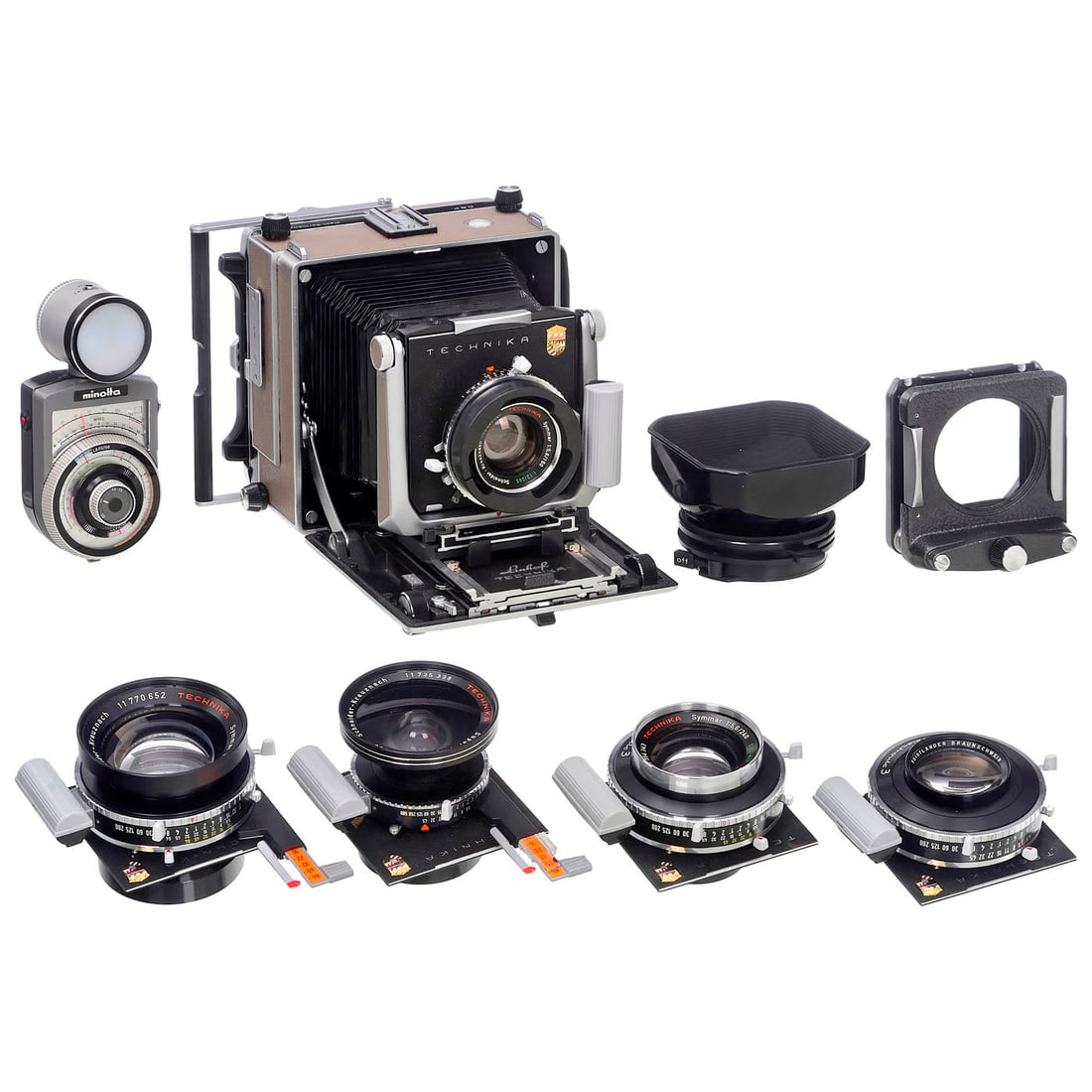 Technika V 4 x 5 in. with Accessories: Technika V 4 x 5 in. with Accessories Linhof, Munich. 1) Technika V for 4 x 5 in., no. 4741084, gray leather-covered, back with large lifting handle, almost unused, very sturdy and without wear, with 