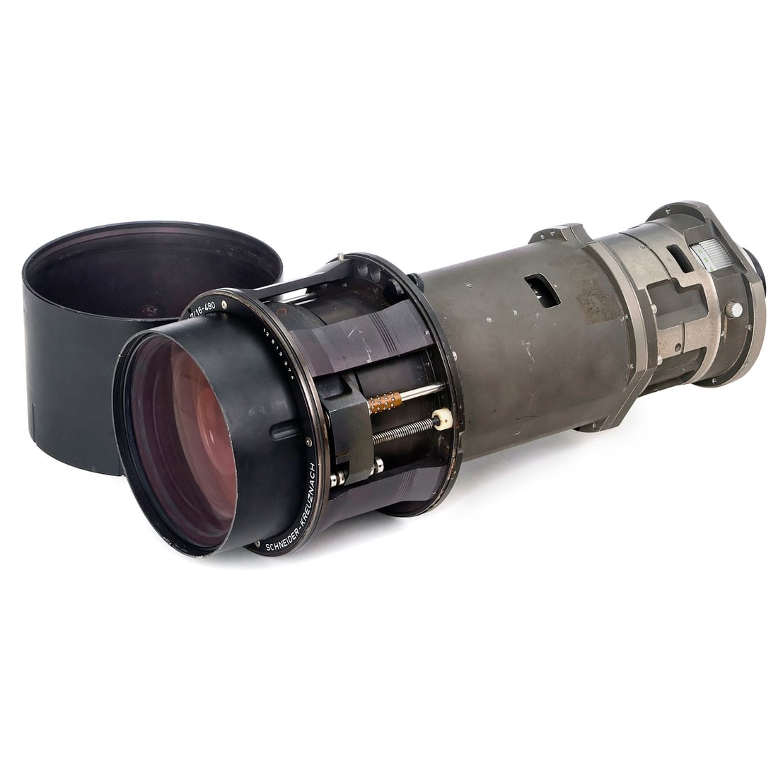 Studio Television Lens 30x Variogon 2.1/16–480 mm, 1970 onwards: Studio Television Lens 30x Variogon 2.1/16–480 mm, 1970 onwards Schneider, Kreuznach, Germany. No. 12813274, dimensions: 41 x 17 cm, groundbreaking worldwide with the implementation of the 30x z