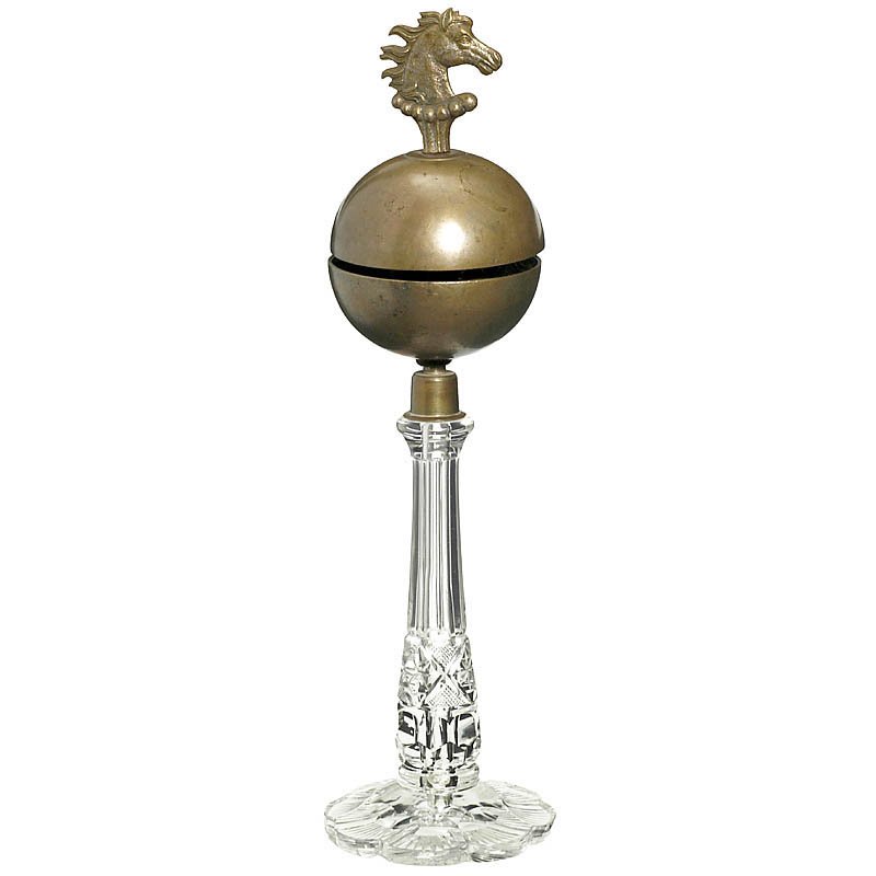 Manorial Table Clock, c. 1900: Manorial Table Clock, c. 1900 Brass and cast-bronze, on glass pedestal, with 4 bobbins, height 16 in. Hochherrschaftliche Tischglocke, um 1900 Messing und Bronzeguß, auf Glassockel, mit 4 Klöppeln, 