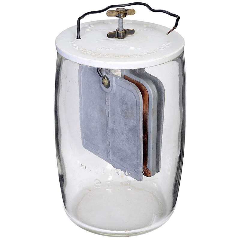 Edison Battery Jar with Ceramic Lid and 3 Lead Paddles